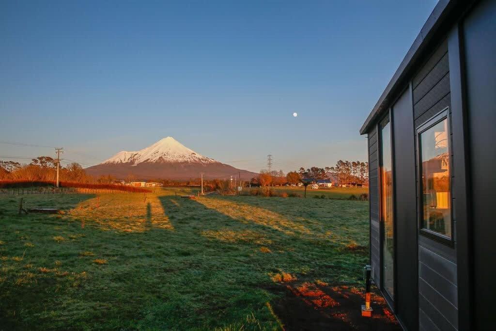 Taranaki Creekside Kea By Tiny Away Villa Stratford Exterior photo